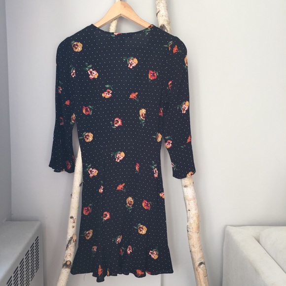 Front tie black mini dress - Picture 6 of 6